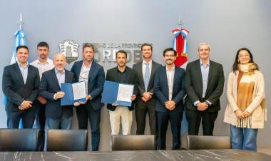 Córdoba firmó un acuerdo con Salesforce para impulsar la IA en la gestión pública y la producción