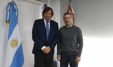 Bernarte se reunió con el nuevo juez federal subrogante Miguel Vaca Narvaja