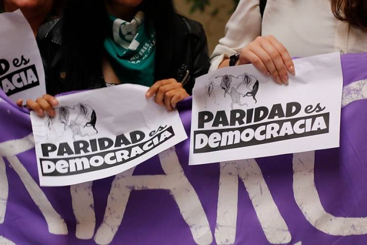 Es ley el proyecto que promueve paridad de género en medios de comunicación