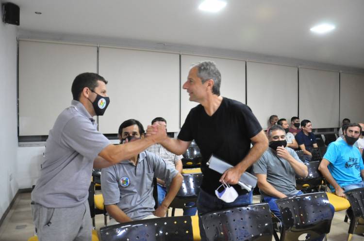 El intendente se reunió con el Centro de Electro Instaladores Regionales
