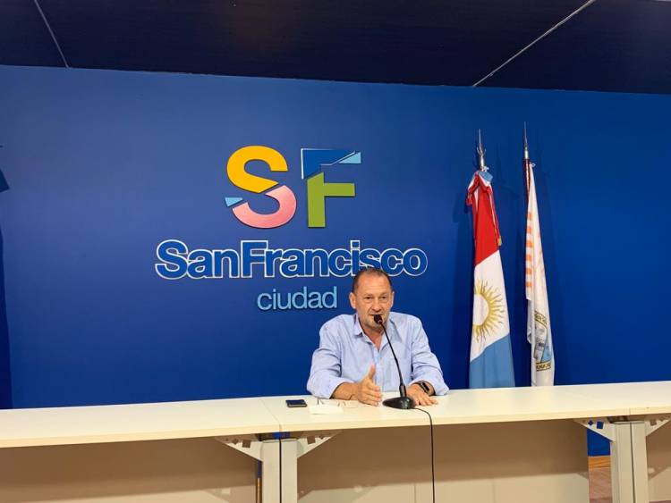 Hoy jueves se vacunará con dosis de refuerzo a mayores de 50 años