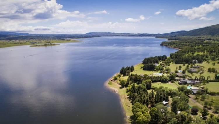 Crean en Villa Ciudad Parque la zona protegida "Costa de Los Molinos"