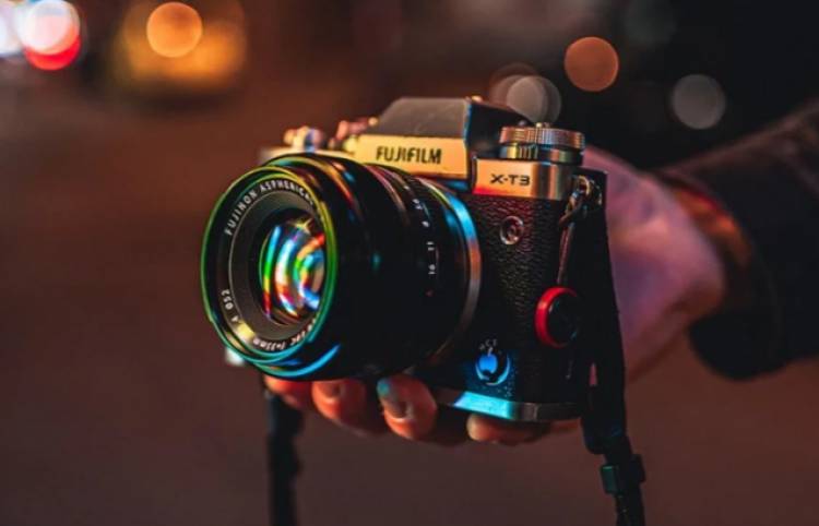 Convocan a participar de la muestra colectiva "Ellas en foco"