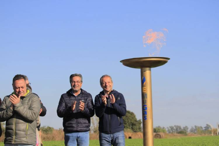 Fue inaugurado el nexo gasífero a barrio Plaza San Francisco