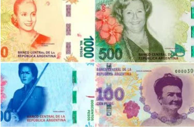Fernández presenta los nuevos billetes con imágenes de próceres y heroínas