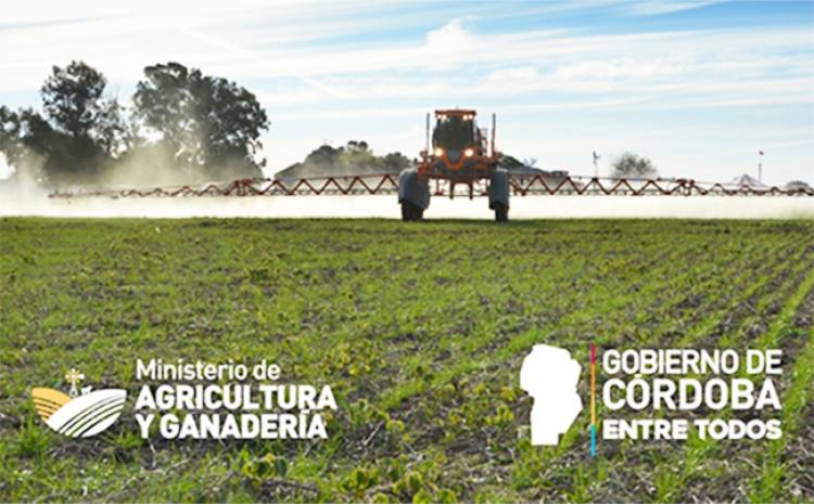  Organizan capacitaciones para operarios de agroquímicos del interior cordobés