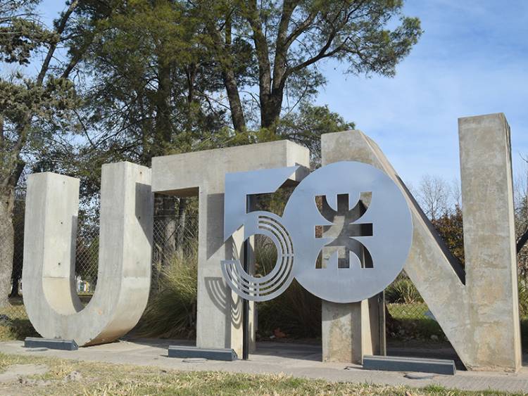 Siguen abiertas las inscripciones al  Seminario Universitario 2023 de la UTN