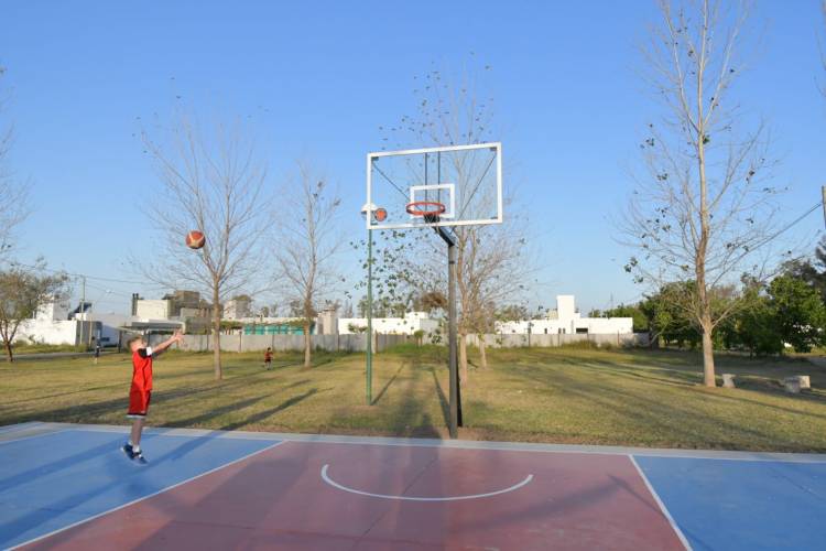 Se inauguró la 9º cancha de Básquet 3x3