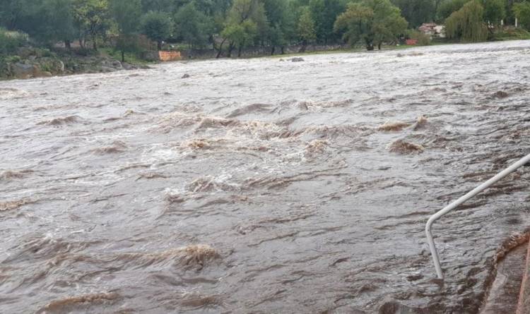 Temporal: recomiendan precaución por la crecida de ríos serranos