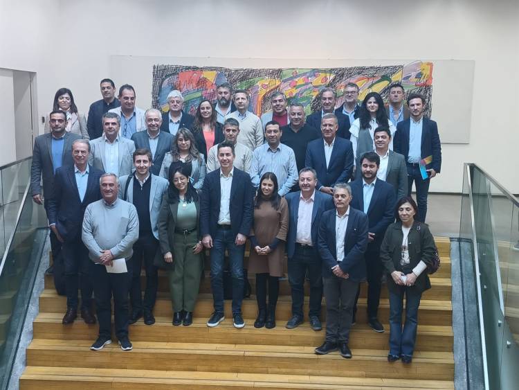 Bernarte participó de una reunión clave para el desarrollo integral de Córdoba