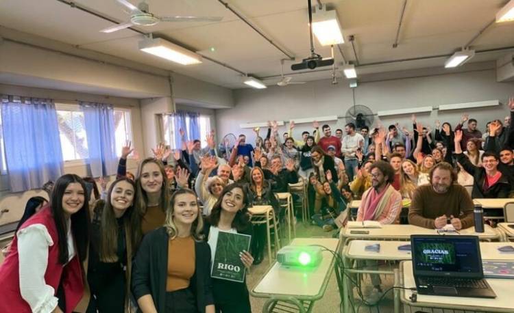 Continúan abiertas las inscripciones para las carreas universitarias del CRES