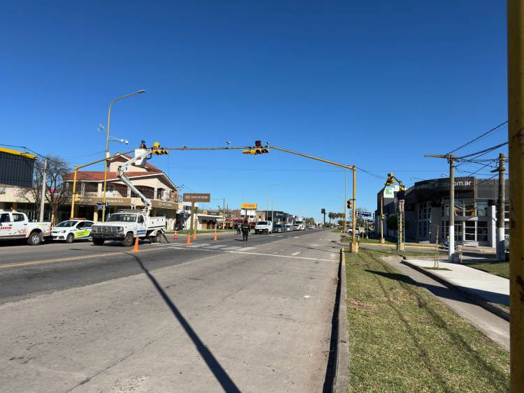Comenzó la instalación del sistema LPR de lectora de matrículas y seguridad vehicular en la ciudad