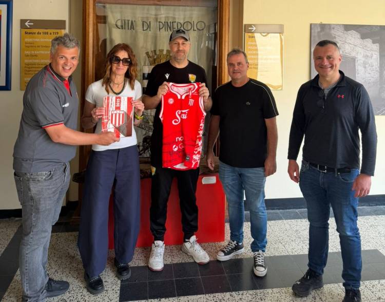 San Francisco y Pinerolo fortalecen su hermanamiento con un histórico acuerdo deportivo y cultural