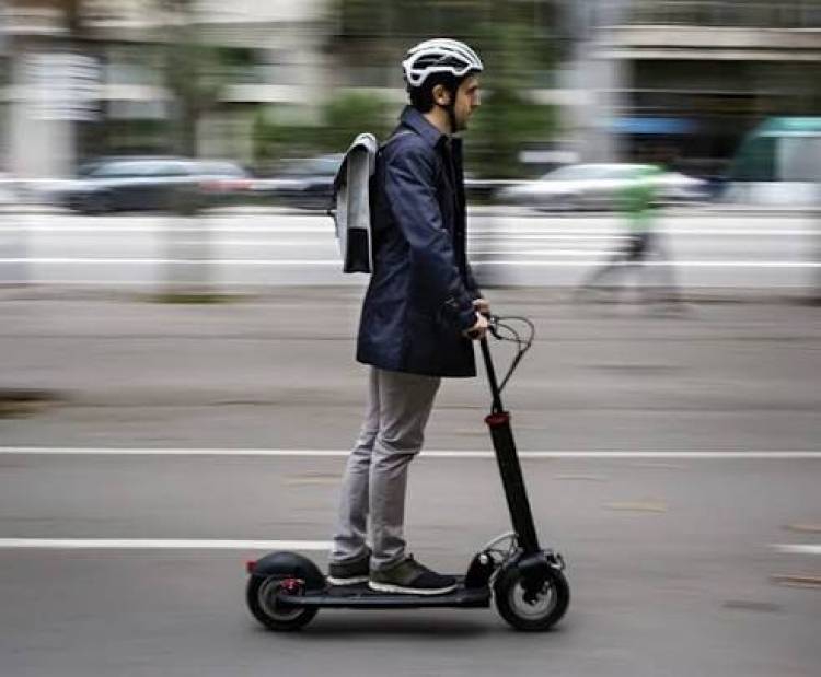 Los vehículos de movilidad eléctrica liviana podrán utilizarse como servicio de transporte