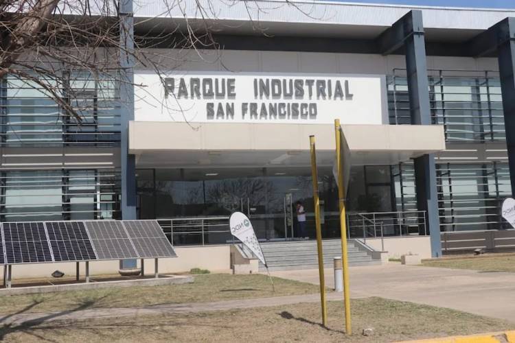 Empresarios destacan las ventajas de radicarse en el Parque Industrial