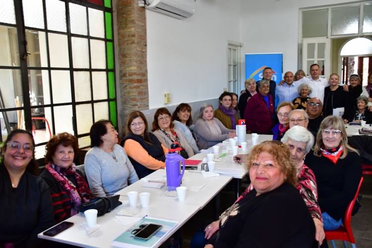 Comenzaron los Talleres Socio Recreativos para Adultos Mayores en San Francisco