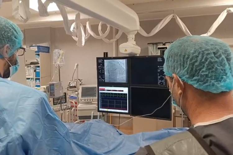 Nuevo hito de la salud pública: realizaron el primer implante de marcapasos sin cables en un hospital provincial