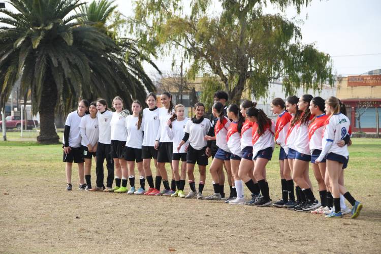 Más de 200 estudiantes participaron de los Juegos Deportivos Sanfrancisqueños de Fútbol Femenino