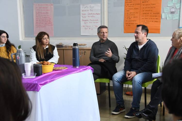 Bernarte acompañó una jornada de rondas de mujeres y valoró el trabajo del Punto Mujer