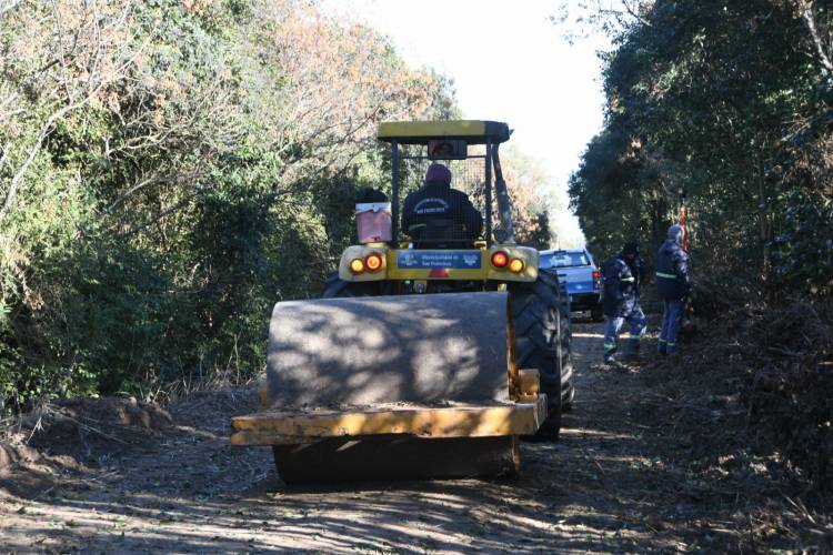 El Municipio recupera un acceso clave al Primer Aliviador para mejorar el control de los desagües pluviales