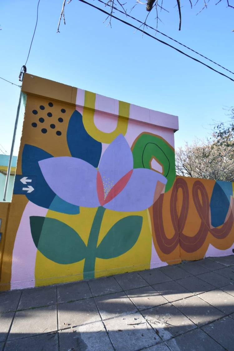 ”Las paredes hablan” también en barrio Roque Sáenz Peña