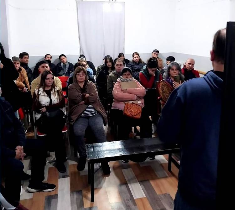 La Oficina de Empleo Móvil llega el próximo martes a Barrrio Roca