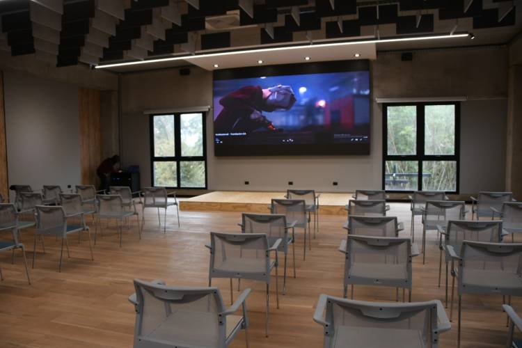 EA, centro de capacitación de Akron, un espacio con ‘gen sanfrancisqueño’