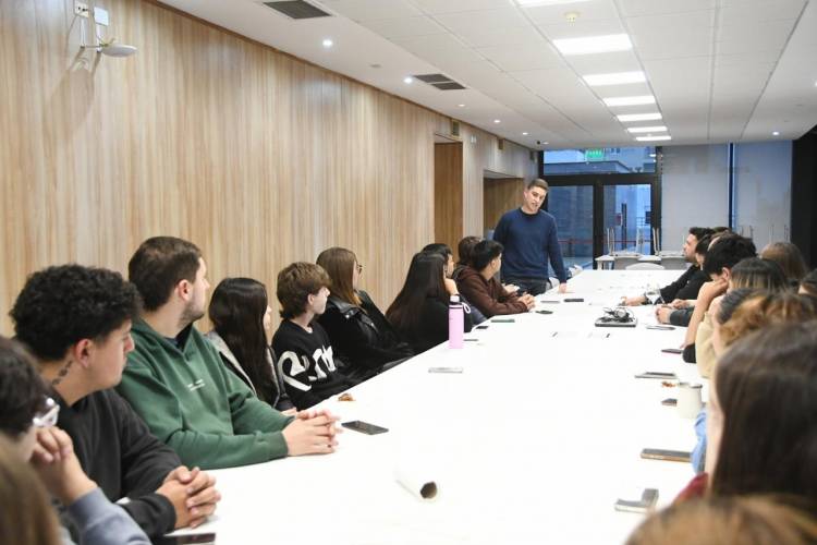 Más de 600 estudiantes de 35 escuelas serán parte del Modelo ONU en San Francisco
