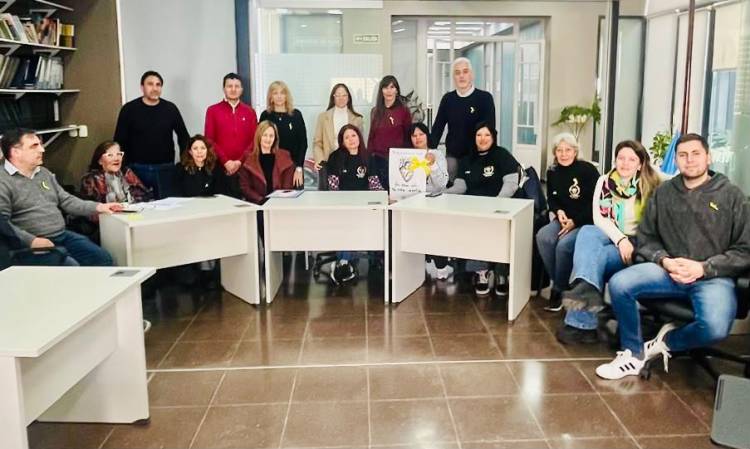 Un encuentro para fortalecer la prevención del suicidio y el acompañamiento a las familias